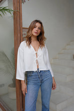 Cargar imagen en el visor de la galería, Blusa Tauro Max
