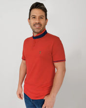 Cargar imagen en el visor de la galería, Polo Naranja Nerú Hombre
