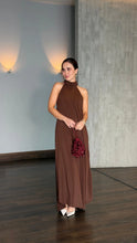 Cargar imagen en el visor de la galería, VESTIDO LIRIO BROWN
