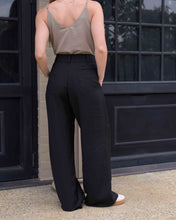 Cargar imagen en el visor de la galería, Pantalón Kary Plane Negro
