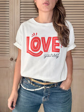 Cargar imagen en el visor de la galería, Básica Oversize Love Yourself
