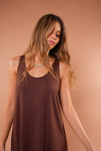 Cargar imagen en el visor de la galería, Vestido Cocoa Brown

