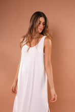 Cargar imagen en el visor de la galería, Vestido Cocoa nube
