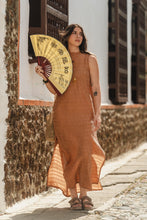 Cargar imagen en el visor de la galería, Vestido Lupe - Avellana
