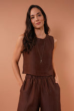 Cargar imagen en el visor de la galería, Blusa Catrina Brown
