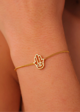 Cargar imagen en el visor de la galería, Pulsera Mano Hamsa con Piedra
