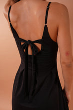 Cargar imagen en el visor de la galería, Vestido Salomé Negro
