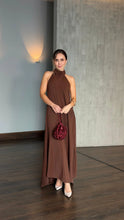 Cargar imagen en el visor de la galería, VESTIDO LIRIO BROWN
