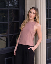Cargar imagen en el visor de la galería, Blusa Cata Plane Cocoa
