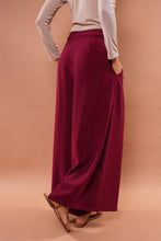 Cargar imagen en el visor de la galería, Pantalón Fenicia Brunette
