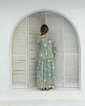 Cargar imagen en el visor de la galería, Vestido Eloisa Natura
