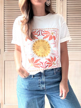 Cargar imagen en el visor de la galería, Básica Oversize Boho Sol
