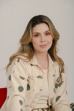 Cargar imagen en el visor de la galería, CHAQUETA PRINT LUNARES

