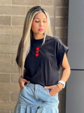 Cargar imagen en el visor de la galería, Anne 3 corazones Negro
