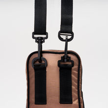 Cargar imagen en el visor de la galería, Bandolera Wallet Tatacoa
