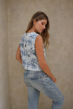 Cargar imagen en el visor de la galería, Blusa Tara Miconos
