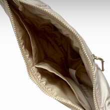 Cargar imagen en el visor de la galería, Bolso Banana Tatacoa
