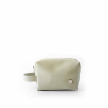 Cargar imagen en el visor de la galería, Cosmetiquera Mini París seda Verde
