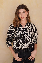 Cargar imagen en el visor de la galería, Camisa Mar Negro
