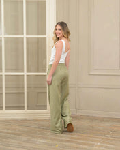 Cargar imagen en el visor de la galería, Pantalon Wimper Plane Verde
