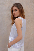 Cargar imagen en el visor de la galería, Blusa Susi Silver
