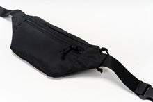 Cargar imagen en el visor de la galería, Fanny Pack Tayrona Negra
