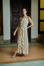 Cargar imagen en el visor de la galería, VESTIDO AMELIA BEIGE
