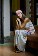 Cargar imagen en el visor de la galería, VESTIDO LYRA
