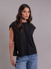 Cargar imagen en el visor de la galería, Blusa Sara Muse Black
