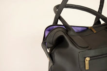 Cargar imagen en el visor de la galería, Tote Pocket Negro
