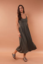 Cargar imagen en el visor de la galería, Vestido Salomé Verde
