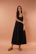 Cargar imagen en el visor de la galería, Vestido Salomé Negro
