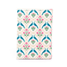 Cargar imagen en el visor de la galería, PORTAPASAPORTE PRAGA PARA MUJER ESTAMPADO INDIAN GARDEN
