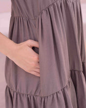Cargar imagen en el visor de la galería, Vestido Alexa Plane Brown
