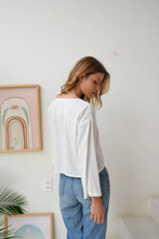 Cargar imagen en el visor de la galería, Blusa Tauro Max
