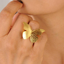 Cargar imagen en el visor de la galería, Anillo Mariposa Renacer
