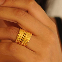 Cargar imagen en el visor de la galería, Anillo hoja Dividivi, Brillo Guajiro

