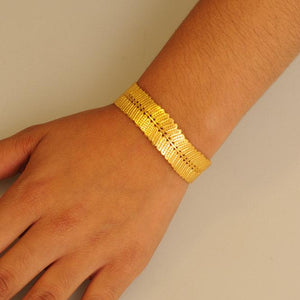 Brazalete Hoja Dividivi Brillo Guajiro