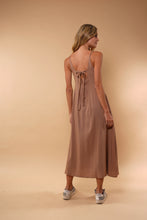 Cargar imagen en el visor de la galería, Vestido Salomé Taupe
