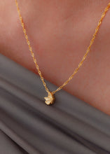 Cargar imagen en el visor de la galería, Collar Mariposa

