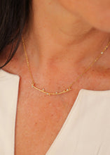 Cargar imagen en el visor de la galería, Collar Raíz de mi Historia
