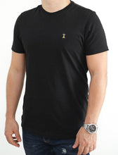 Cargar imagen en el visor de la galería, Camiseta hombre Negra
