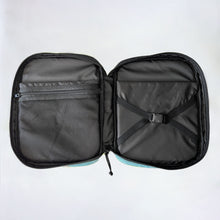 Cargar imagen en el visor de la galería, Portalibros Taganga funda y book holder para libros y dispositivos

