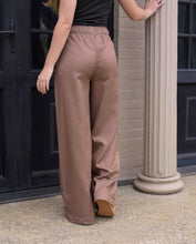 Cargar imagen en el visor de la galería, Pantalon Cande Plane Cocoa
