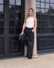 Cargar imagen en el visor de la galería, Pantalon Cande Plane Azul
