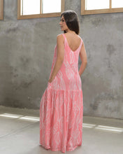 Cargar imagen en el visor de la galería, Vestido Marcia Hojas Pink

