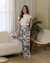 Cargar imagen en el visor de la galería, Pantalón Cande Suiza Blue
