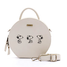 Cargar imagen en el visor de la galería, MANOS LIBRES PARA MUJER SUIZA BEIGE SNOOPY
