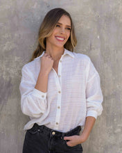 Cargar imagen en el visor de la galería, Camisa Cristina Berlín Marfil
