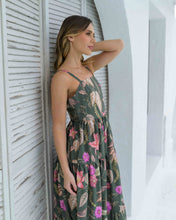 Cargar imagen en el visor de la galería, Vestido Lily Garden
